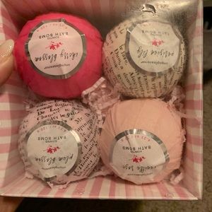 Bath bomb set